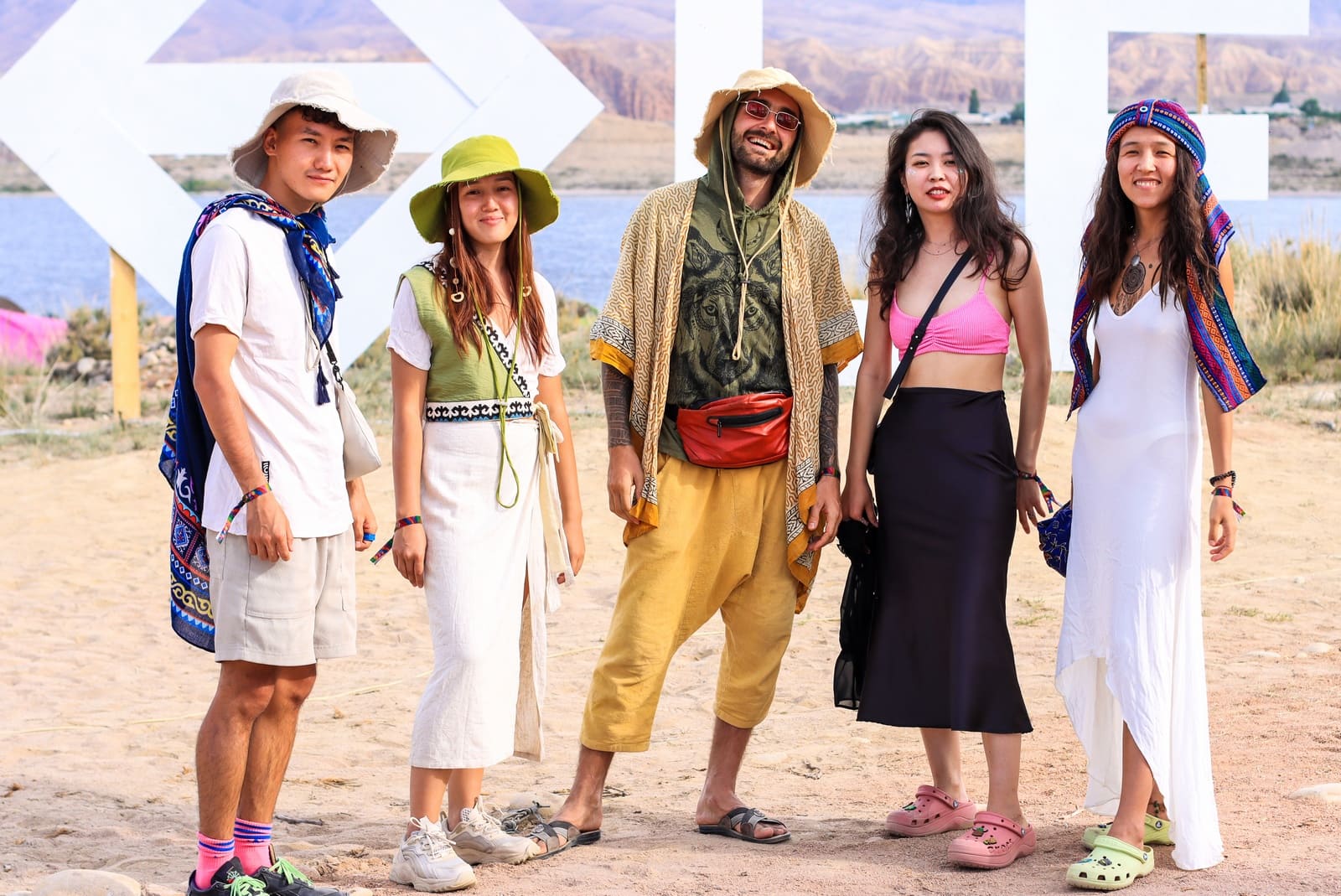 kolfest festival kyrgyzstan issykkul music art lake event july bishkek travel party rave edm kolfest photo