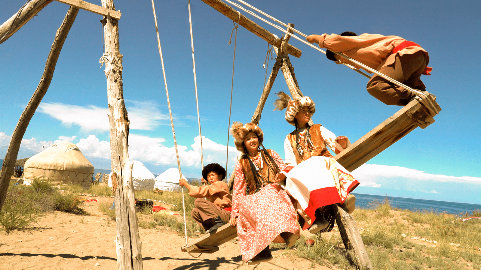kolfest festival kyrgyzstan issykkul music art lake event july bishkek travel party rave edm kolfest photo