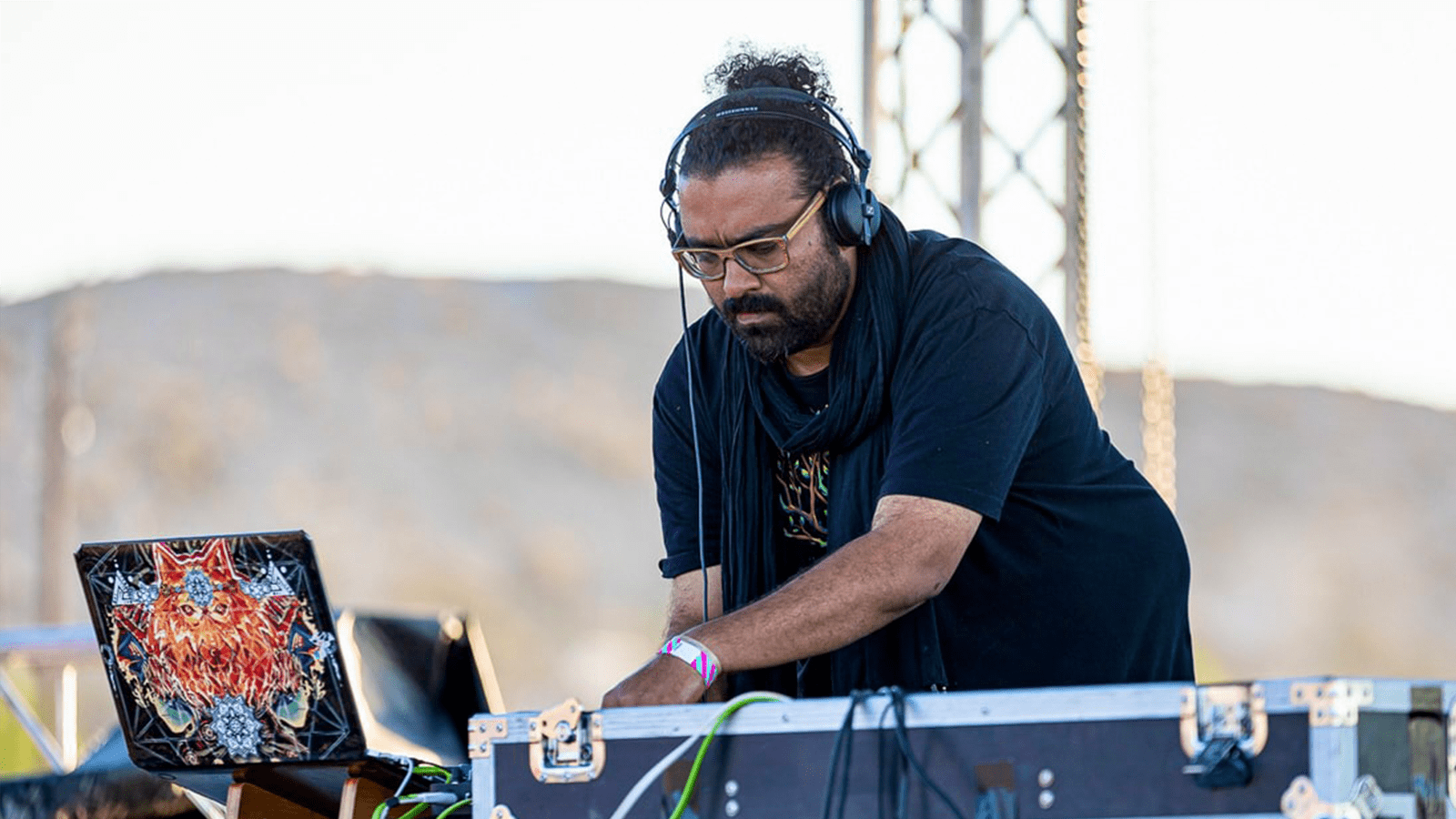 kolfest festival kyrgyzstan issykkul music art lake event july bishkek travel party rave edm kolfest photo
